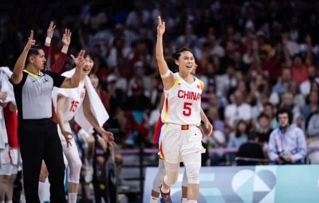 九游体育-一战将净胜分拉回！中国女篮一只脚已经迈进八强